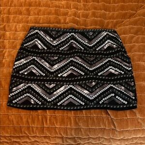 Black and Silver Geometric Patterned Skirt mini